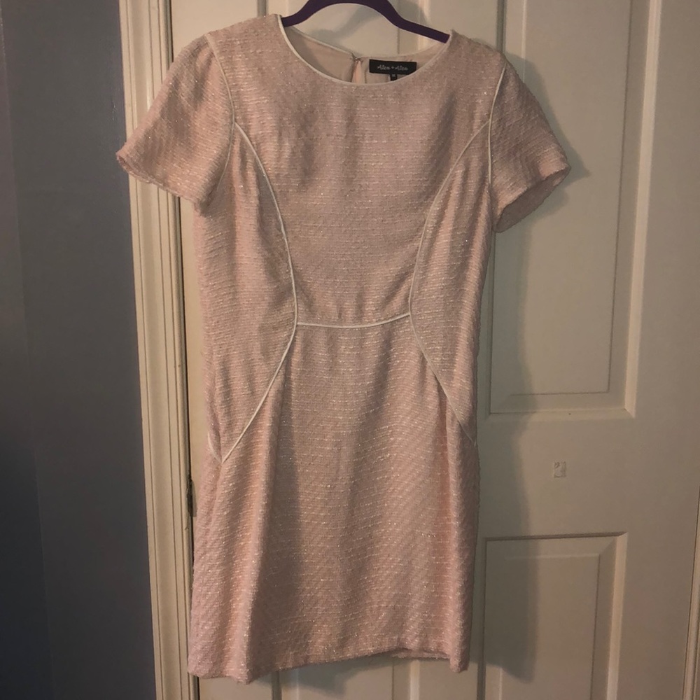 pink dress